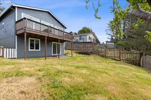 1754 NE 13th St, Lincoln City, OR 97367 - Photo 30