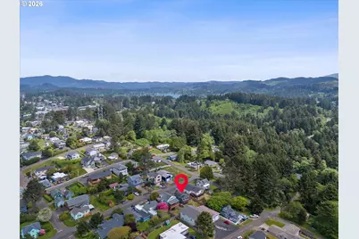 1754 NE 13th St, Lincoln City, OR 97367 - Photo 38