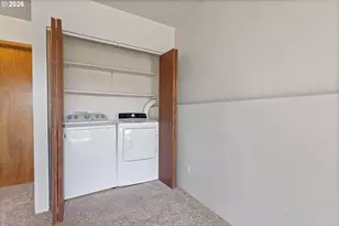1754 NE 13th St, Lincoln City, OR 97367 - Photo 26