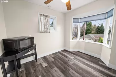 374 W Lexington Ave, Astoria, OR 97103 - Photo 16