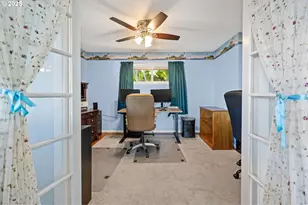 374 W Lexington Ave, Astoria, OR 97103 - Photo 10