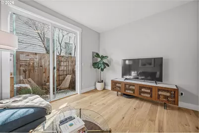 6224 NE 11th Ave, Portland, OR 97211 - Photo 4