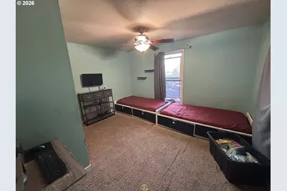 6122 SE 87th Ave, Portland, OR 97266 - Photo 18