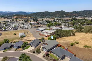 1984 NE Sunset Loop Dr, Roseburg, OR 97470 - Photo 44