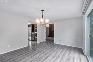 17 Britten Ct, Lake Oswego, OR 97035 - Photo 10