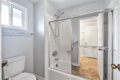 17 Britten Ct, Lake Oswego, OR 97035 - Photo 28