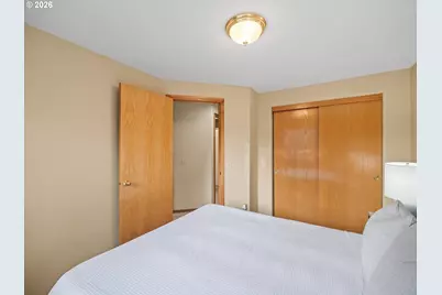 19325 SW Durell Ct, Beaverton, OR 97003 - Photo 22
