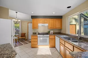 19325 SW Durell Ct, Beaverton, OR 97003 - Photo 14