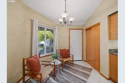 19325 SW Durell Ct, Beaverton, OR 97003 - Photo 16