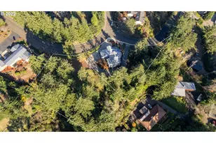 601 Telegraph Dr, Coos Bay, OR 97420 - Photo 4