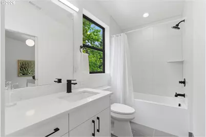 9265 SW 1st Ave, Portland, OR 97219 - Photo 26