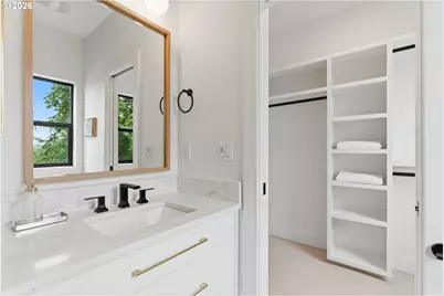 9265 SW 1st Ave, Portland, OR 97219 - Photo 20