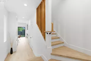 9265 SW 1st Ave, Portland, OR 97219 - Photo 14