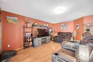 1160 Blankenship Rd, West Linn, OR 97068 - Photo 16