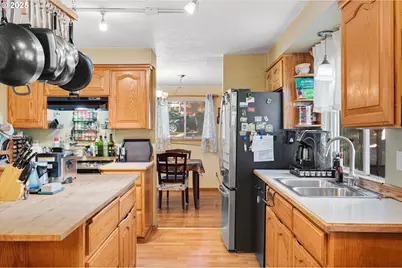 1160 Blankenship Rd, West Linn, OR 97068 - Photo 10