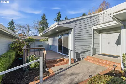 32465 SW Lake Point Ct, Wilsonville, OR 97070 - Photo 4