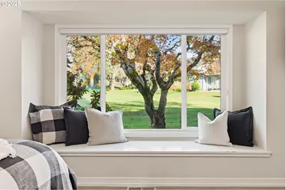 32465 SW Lake Point Ct, Wilsonville, OR 97070 - Photo 24