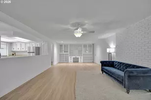 16710 SE Sunnyside Rd, Clackamas, OR 97015 - Photo 14