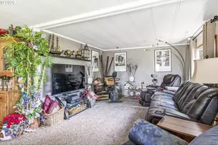 250 Holly Blvd, Kalama, WA 98625 - Photo 8