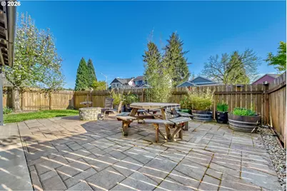 1620 N Lena Ct, Lafayette, OR 97127 - Photo 22