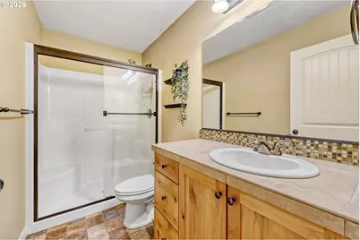 1620 N Lena Ct, Lafayette, OR 97127 - Photo 14