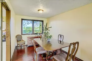16530 NW Gillihan Rd, Portland, OR 97231 - Photo 14
