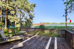 16530 NW Gillihan Rd, Portland, OR 97231 - Photo 18