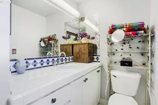 16530 NW Gillihan Rd, Portland, OR 97231 - Photo 22