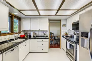 16530 NW Gillihan Rd, Portland, OR 97231 - Photo 16