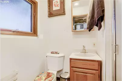 16530 NW Gillihan Rd, Portland, OR 97231 - Photo 28