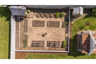 336 E Blakely Ave, Brownsville, OR 97327 - Photo 46