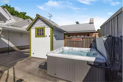 336 E Blakely Ave, Brownsville, OR 97327 - Photo 44