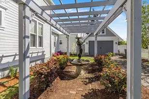 336 E Blakely Ave, Brownsville, OR 97327 - Photo 4