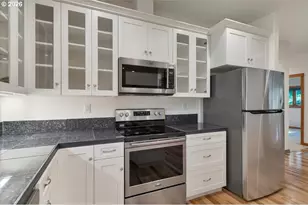 15577 Oakdale Rd, Dallas, OR 97338 - Photo 14