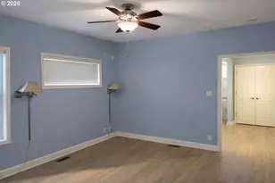 817 River Knoll Way, Springfield, OR 97477 - Photo 8