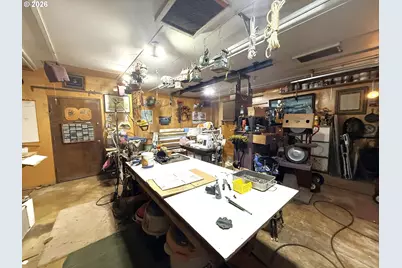 126 Woodlane Dr, Springfield, OR 97477 - Photo 28