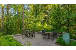 7445 SW Canyon Dr, Portland, OR 97225 - Photo 4