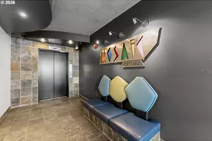 1410 SW 11th Ave, Portland, OR 97201 - Photo 34