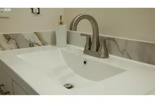 2000 Robins Lane SE, Salem, OR 97306 - Photo 18