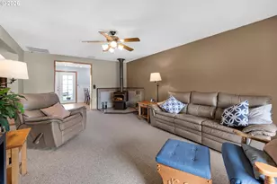 235 W Harbor St, Warrenton, OR 97146 - Photo 10