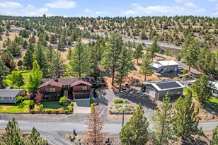 208 Adam Dr, Canyon City, OR 97820 - Photo 2