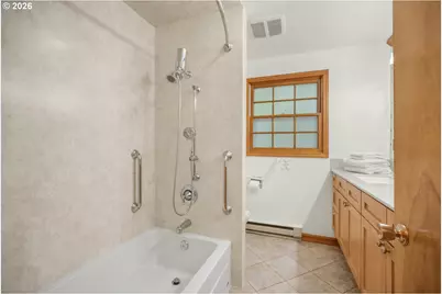 14227 SE Bonnie Way, Milwaukie, OR 97267 - Photo 18