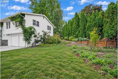 14227 SE Bonnie Way, Milwaukie, OR 97267 - Photo 34