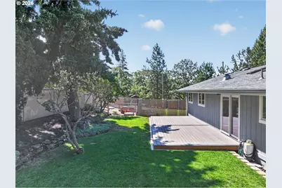5615 Wahtonka Rd, The Dalles, OR 97058 - Photo 6