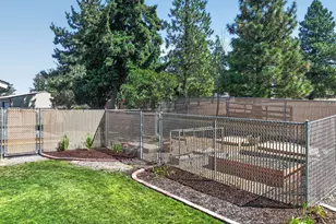 5615 Wahtonka Rd, The Dalles, OR 97058 - Photo 8