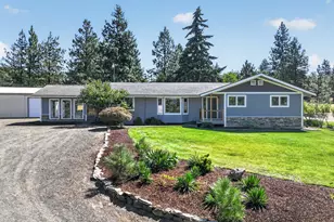 5615 Wahtonka Rd, The Dalles, OR 97058 - Photo 2