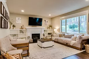 3237 Timberline Dr, Eugene, OR 97405 - Photo 16