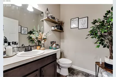 3237 Timberline Dr, Eugene, OR 97405 - Photo 18