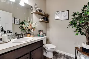 3237 Timberline Dr, Eugene, OR 97405 - Photo 18