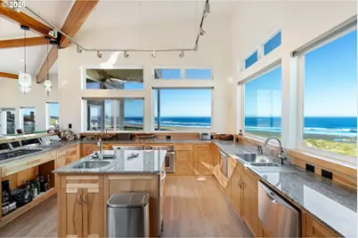 2770 Whale Watch Way, Bandon, OR 97411 - Photo 16